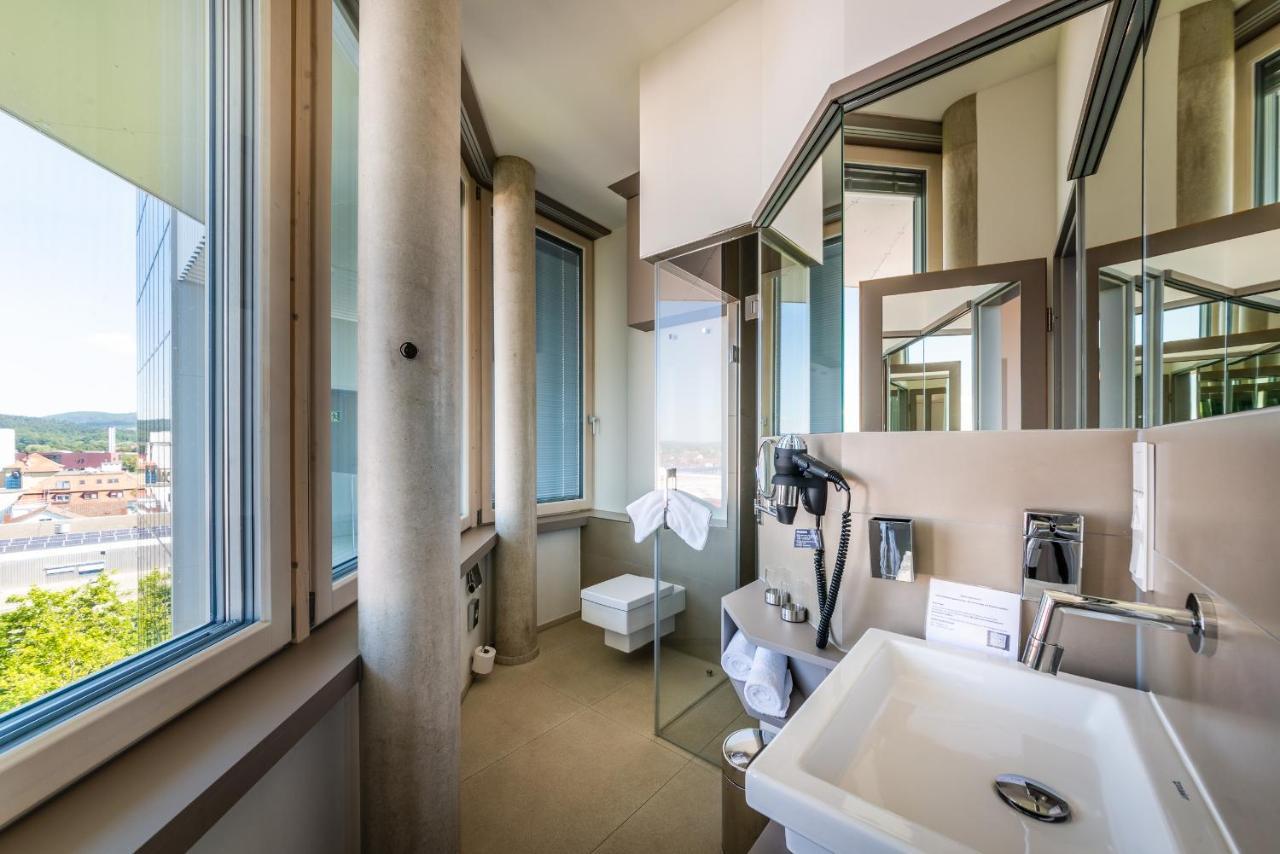 Aquaturm Hotel & Energie ราดอล์ฟเซลล์ อัม โบเดนซี ภายนอก รูปภาพ
